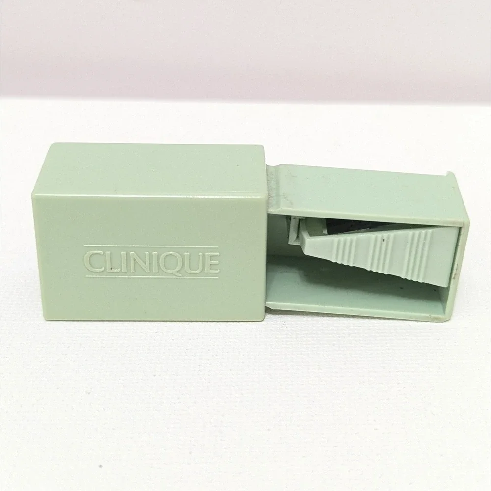 Vintage Clinique Eye And Lip Pencil Sharpener Green Box For Shavings Travel